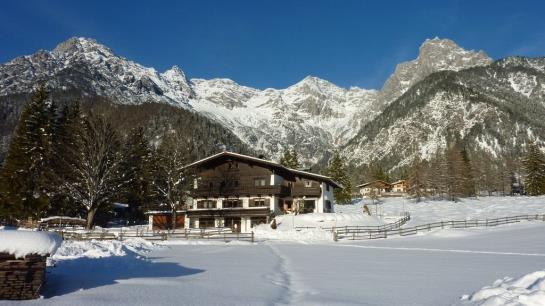 Bauernhof Appartement Zenzi Wurzenrainer