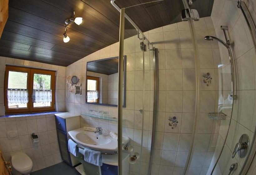 Отель Bauernhof Waldesruh