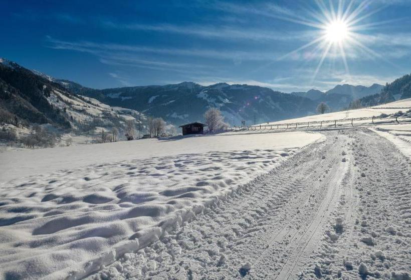 هتل Die Unterbergerin