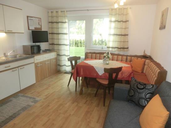 هتل Ferienwohnung Hildegard Eiter