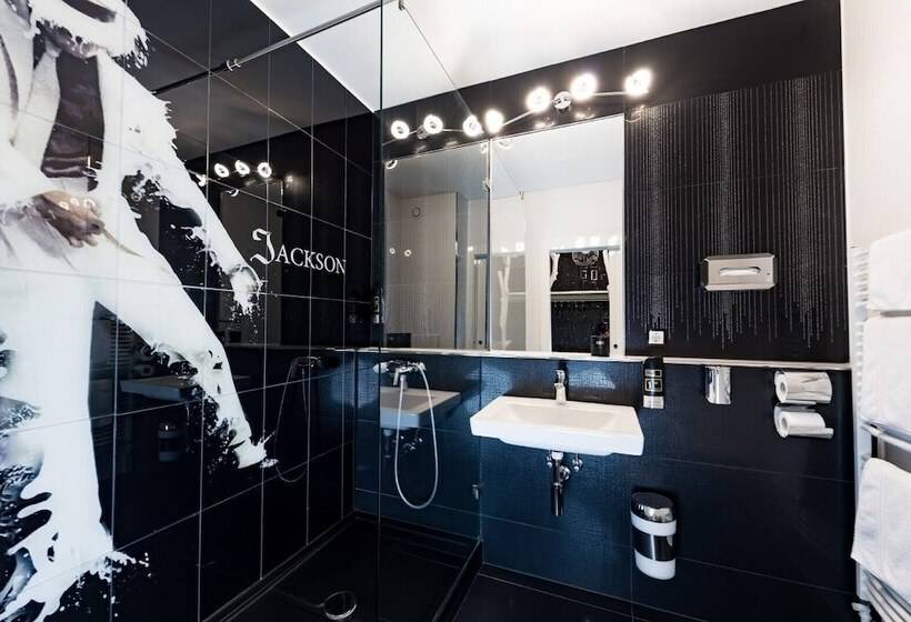 فندق Freizeittempel