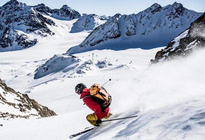 هتل Garni Romantika