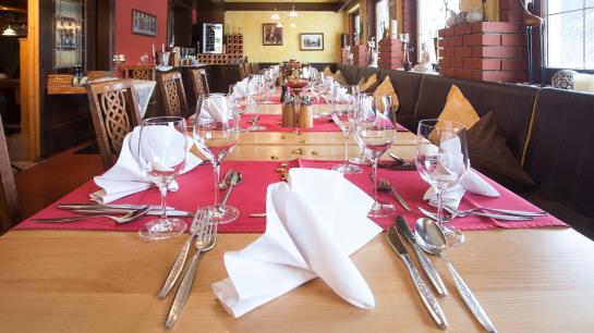 مبيت وإفطار Gasthaus Pension Golfvilla