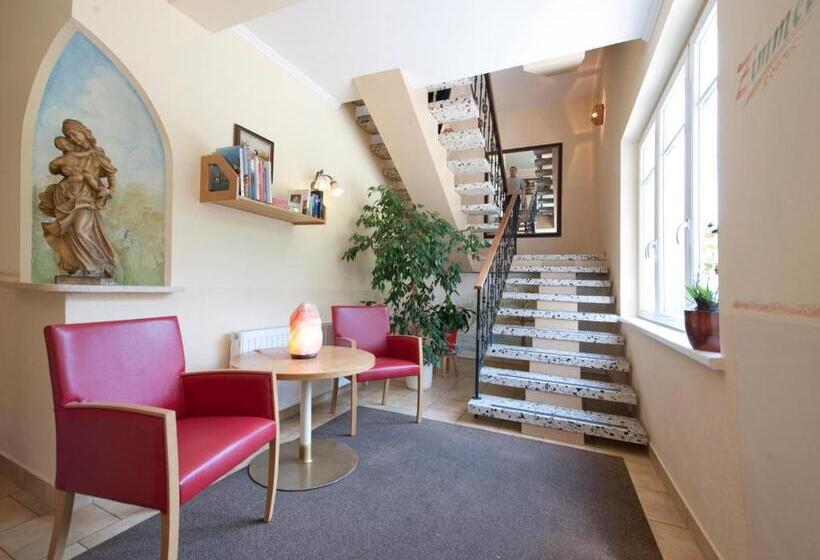 ホテル Gasthof Pension Grüner Anger