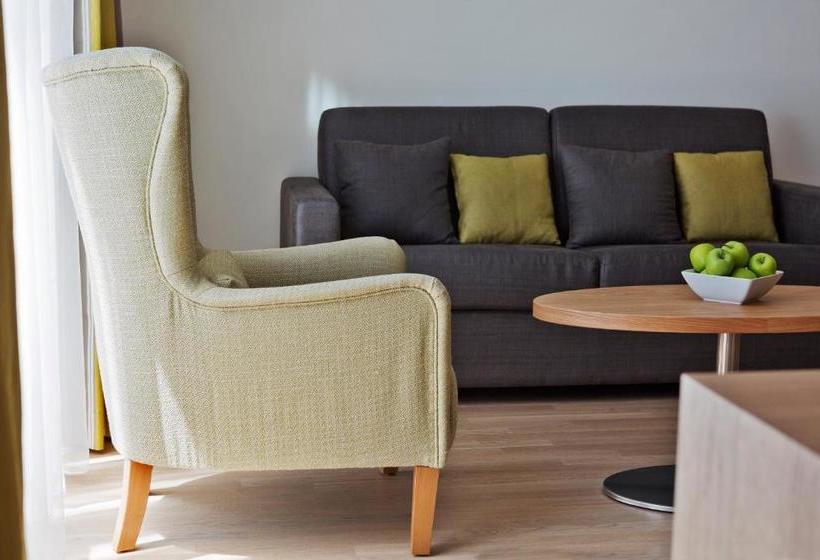 Отель Gesundheits Gugerbauer