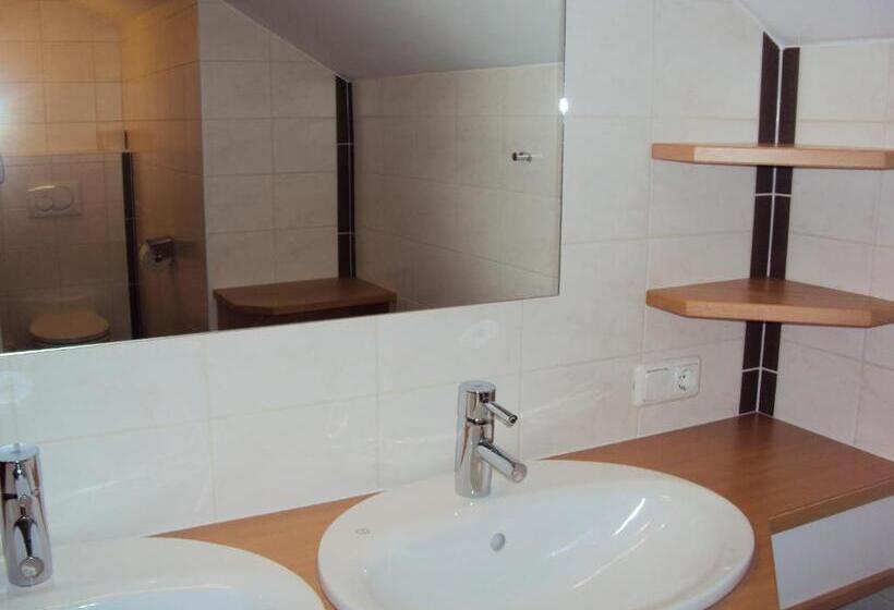 בית מלון כפרי Jutel Obertraun