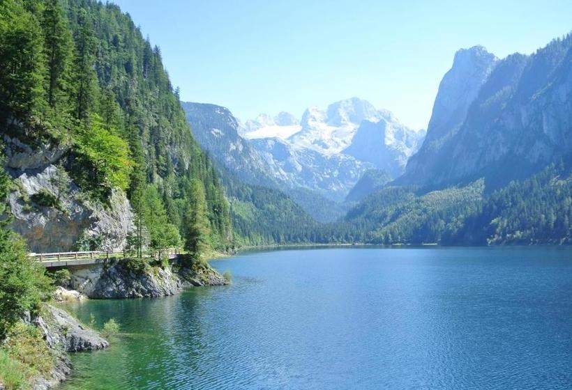 هتل Kirchenwirt Gosau