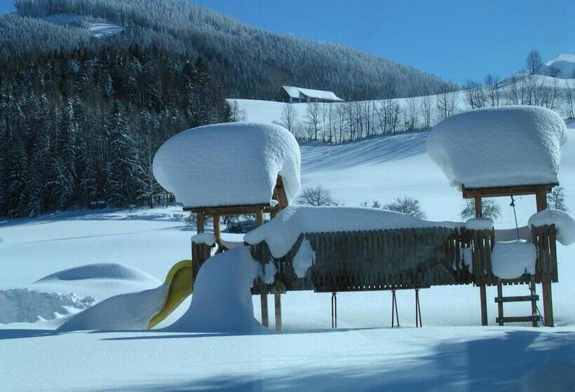 בית מלון כפרי Knirschenhof