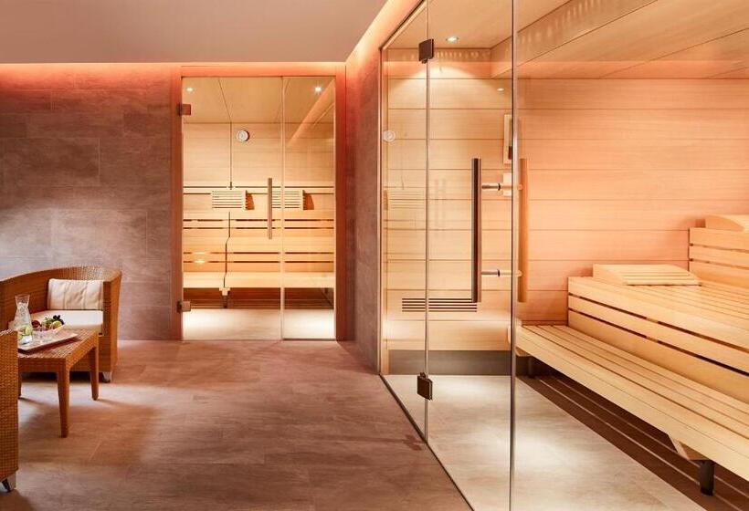 בית מלון כפרי Konradin