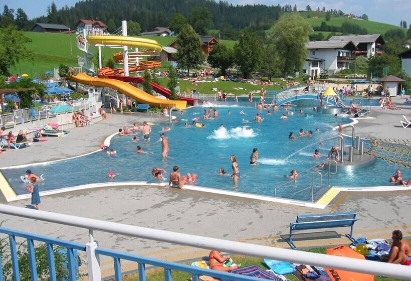 فندق Lammertalerhof