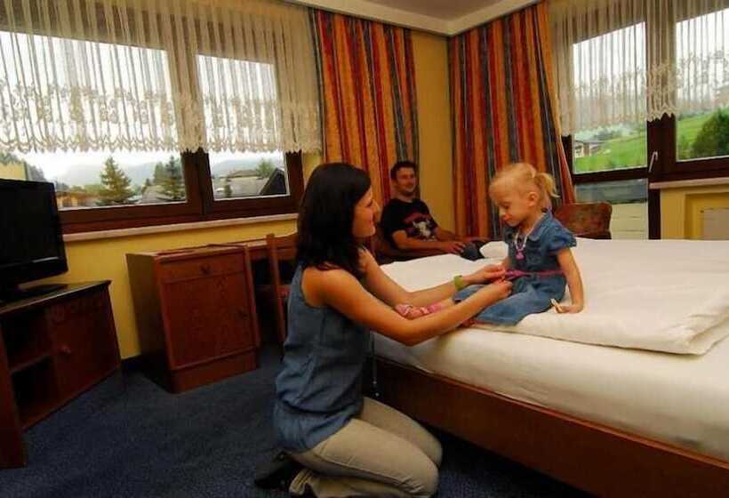 فندق Lammertalerhof