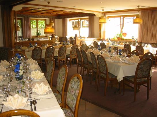 膳宿费 Landgasthof Dorferwirt