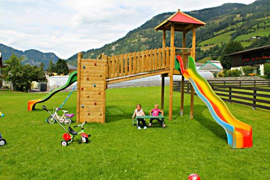 Landhaus & Appartementhaus Haussteiner