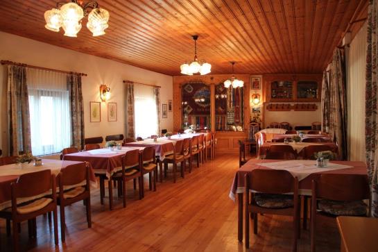 ペンション Latritsch Gasthof