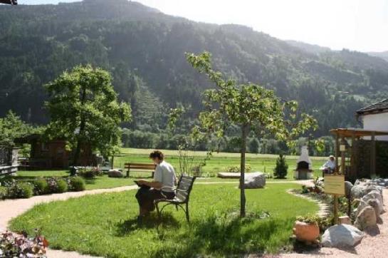 Отель Ledererhof