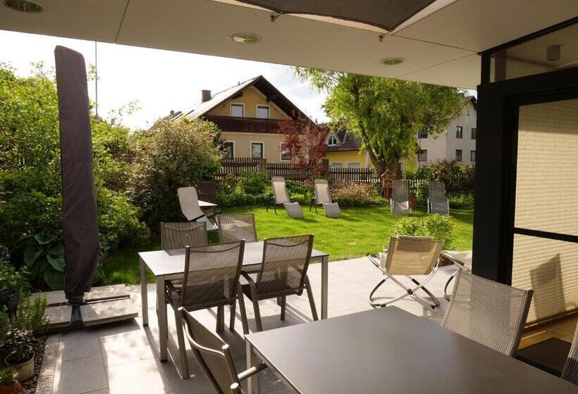 Отель Lugerfarm