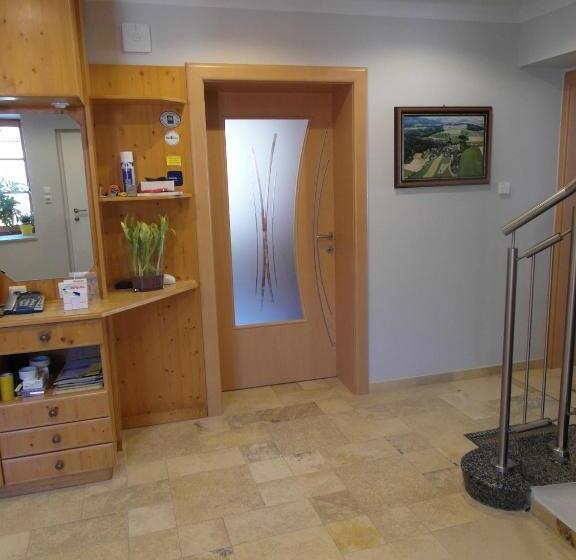 Отель Lugerfarm