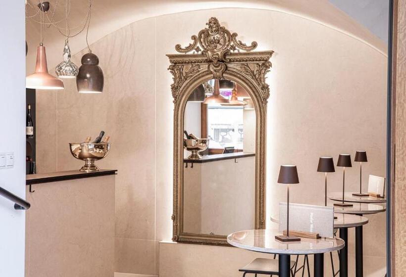 Отель Madar Café Restaurant Zum Fürsten