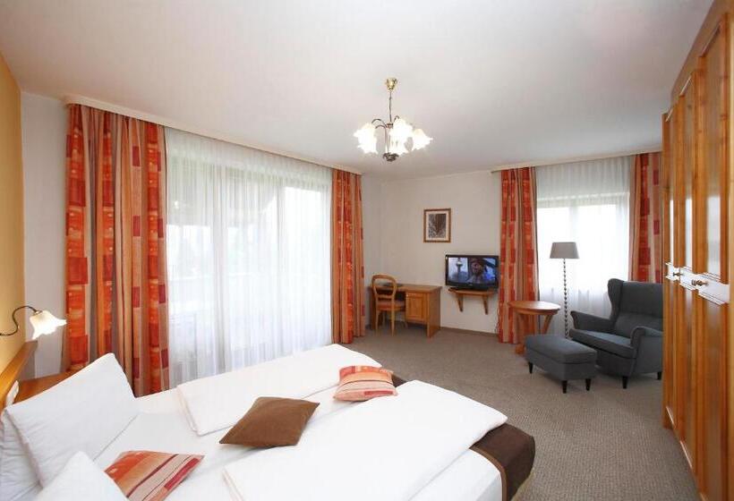 בית מלון כפרי Magerl