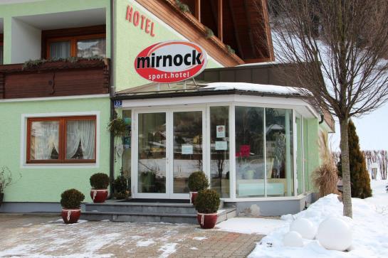 فندق Naturoase Appartements Mirnock