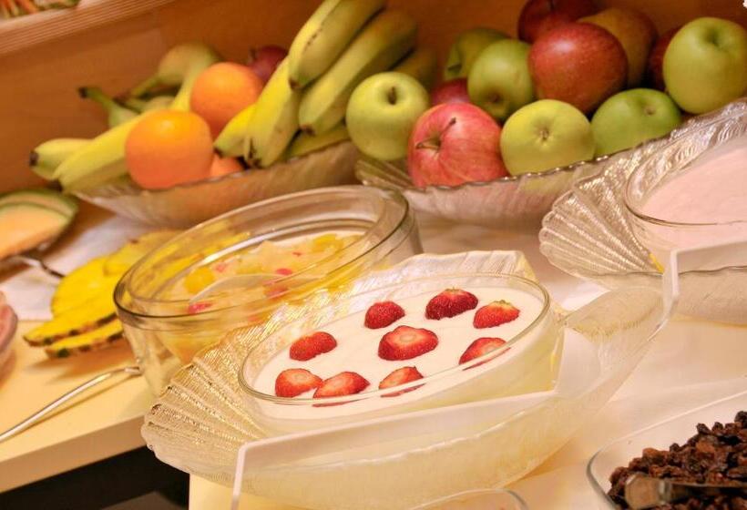 ホテル Pension Martha