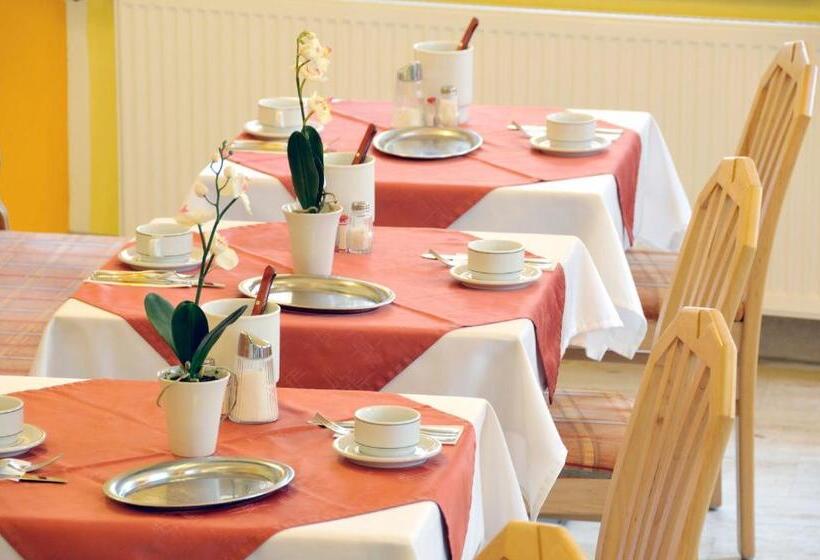 ホテル Pension Martha