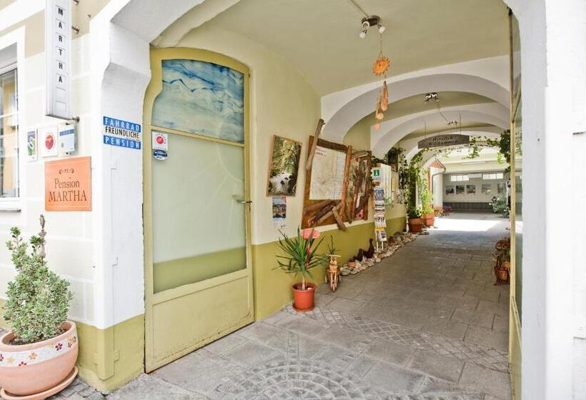 ホテル Pension Martha