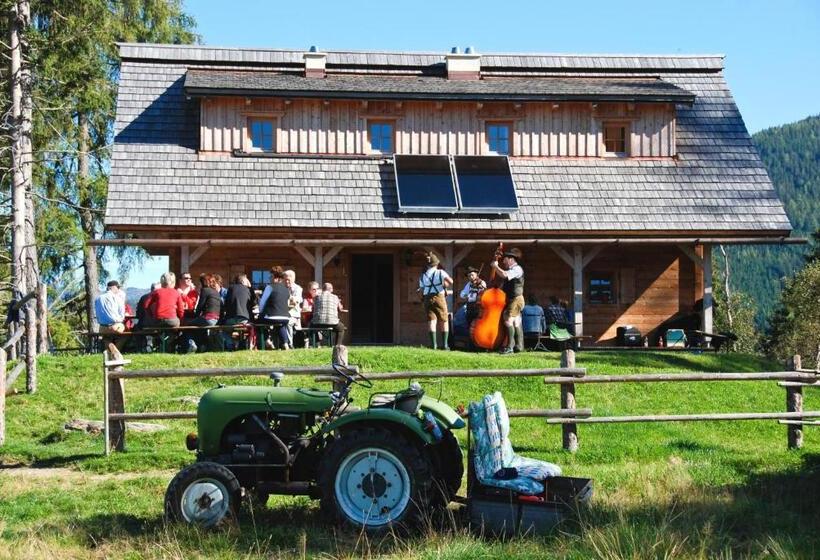 فندق Puttererseehof