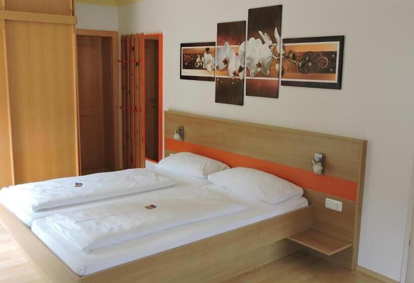 Отель & Restaurant Edelweiss Alpine Lodge