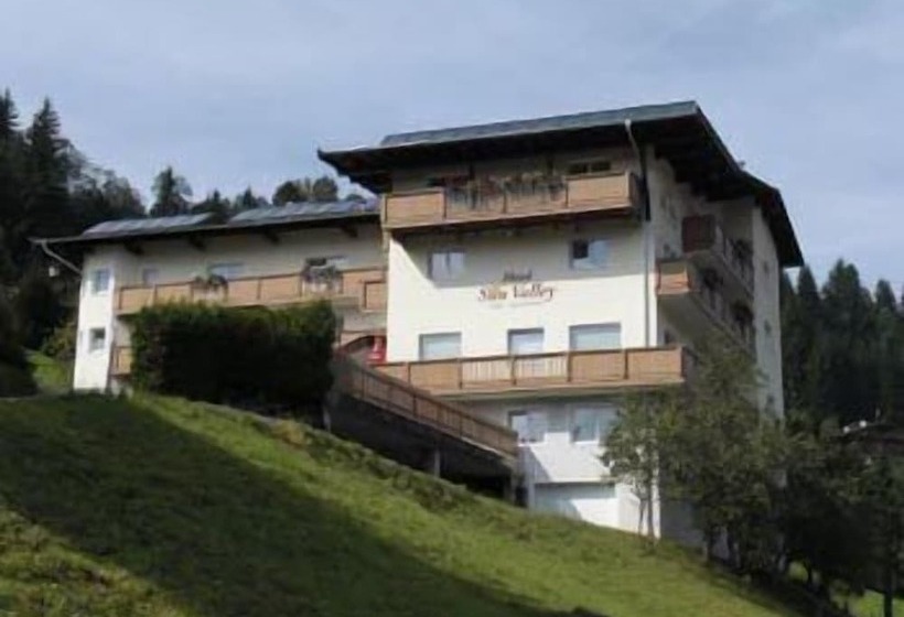 בית מלון כפרי Sun Valley   Wildschönau