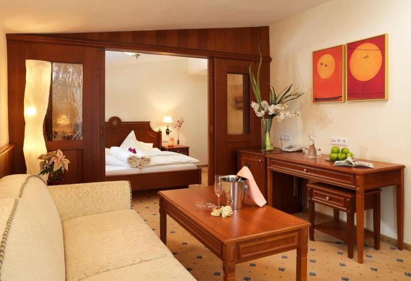 هتل Tieflehner Hof Pitztalhaus