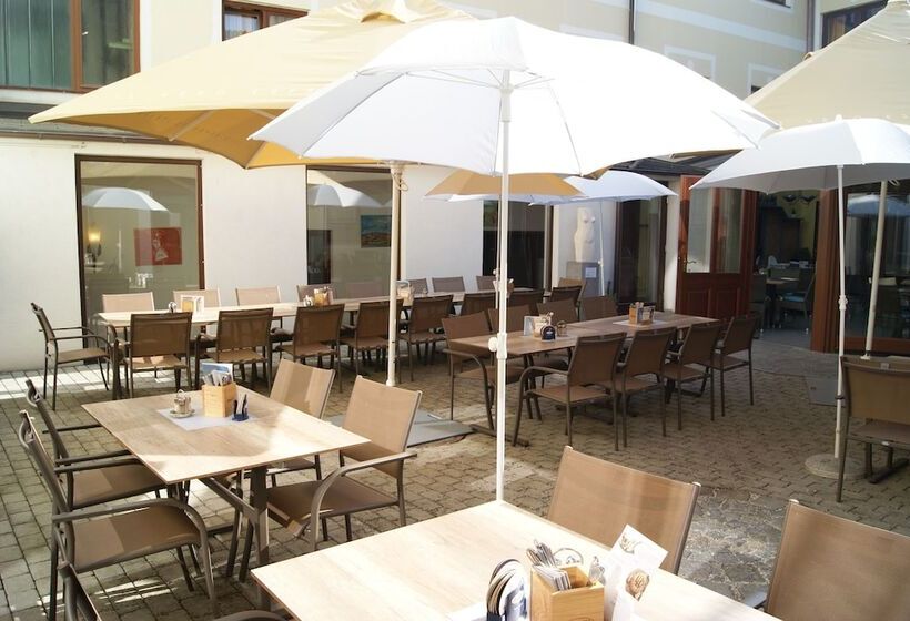 Отель Wachauerhof