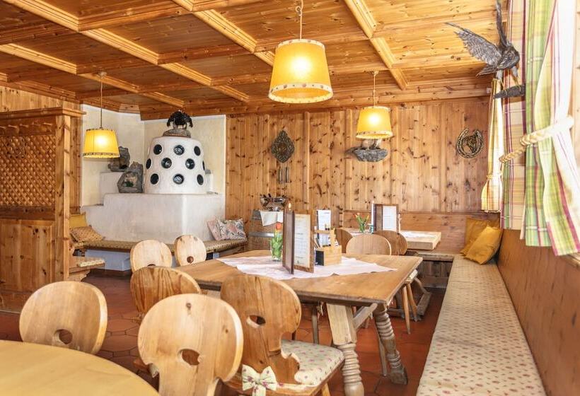 בית מלון כפרי Wenger Alpenhof