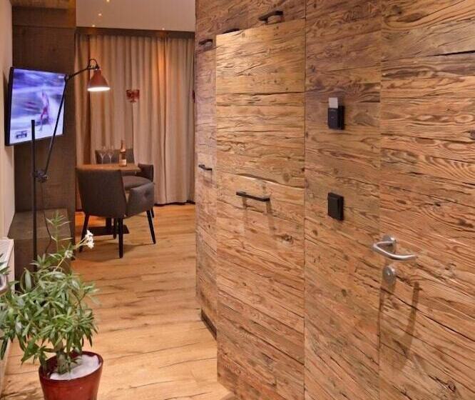 Пансион Berghotel Pointenhof