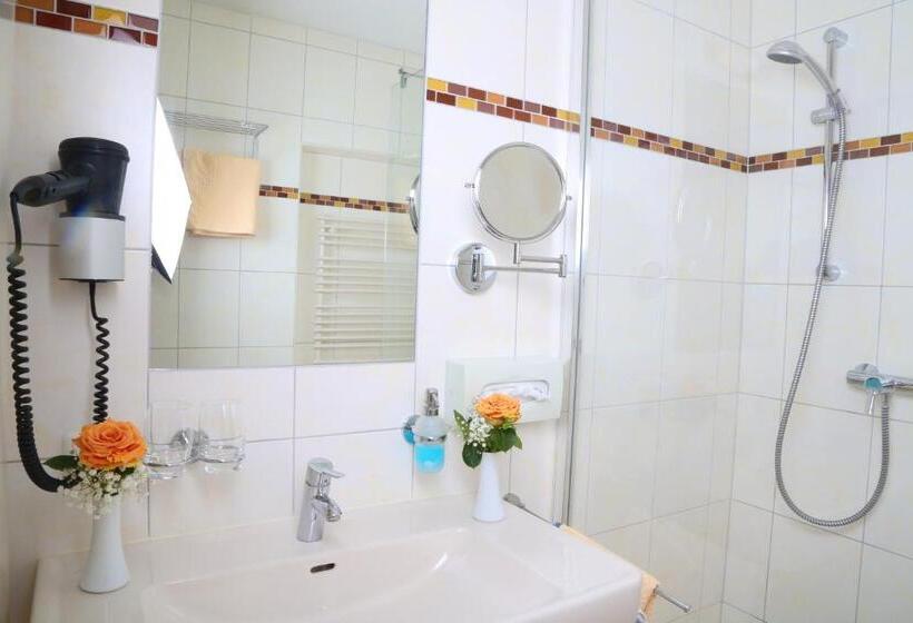 بنسيون Gasthof Engelhof