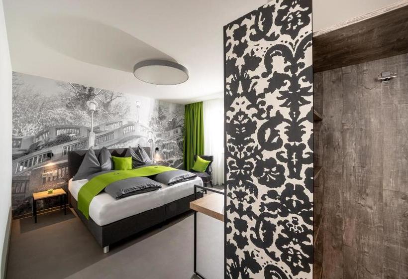 پانسیون Greenrooms