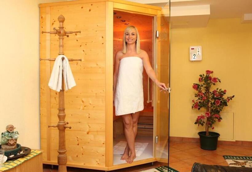 بنسيون Gästehaus Kleindienst