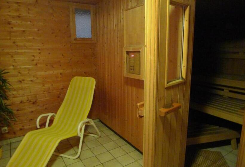 펜션 Restaurant Böck Roter Hahn