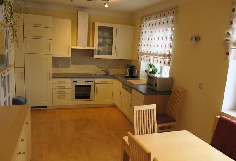 펜션 Restaurant Böck Roter Hahn