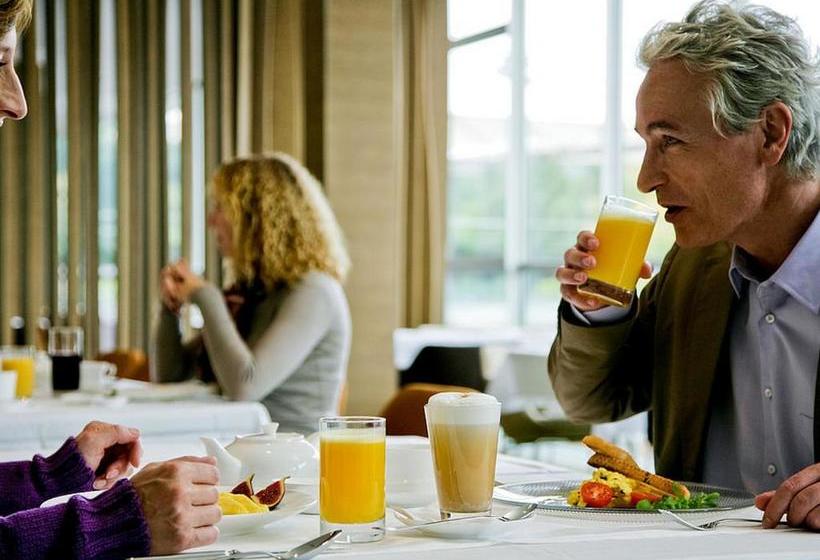 منتجع Das Hotel Im Kurhaus Bad Gleichenberg