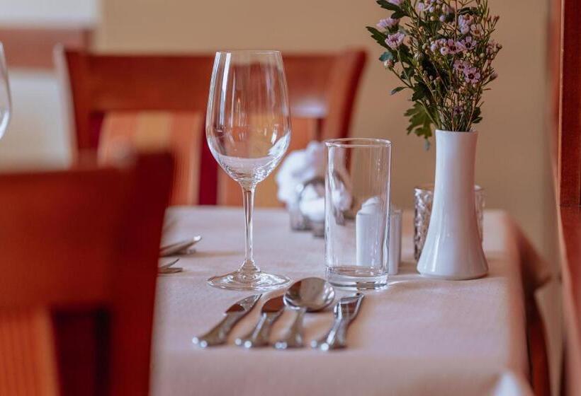 Schlössl Hotel Kindl