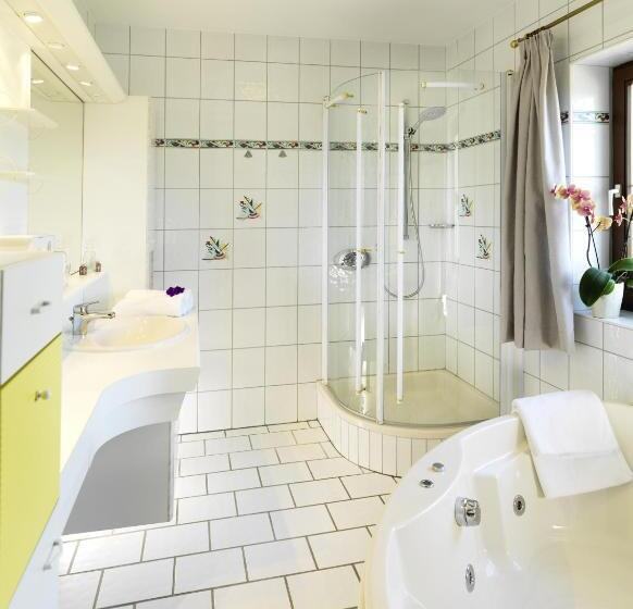 ホテル Garni Schieferle