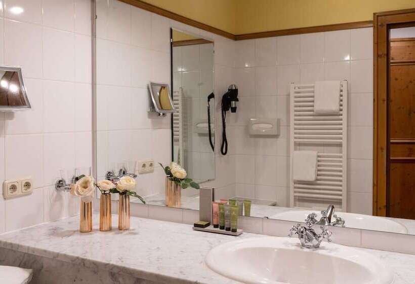 Via Salina   Hotel Am See   Adults Only