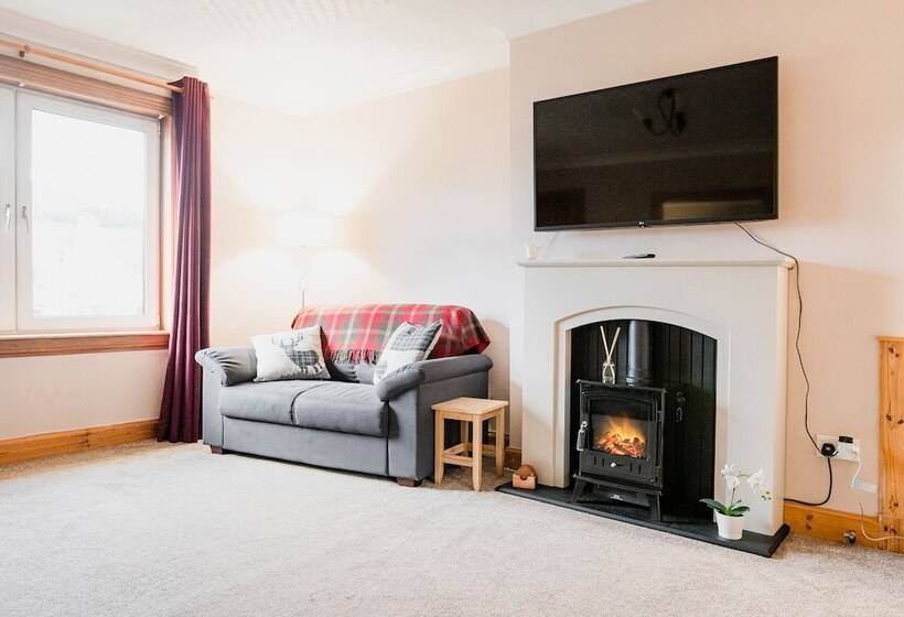 3bd House Fantastic Mountain Views Innerleithen