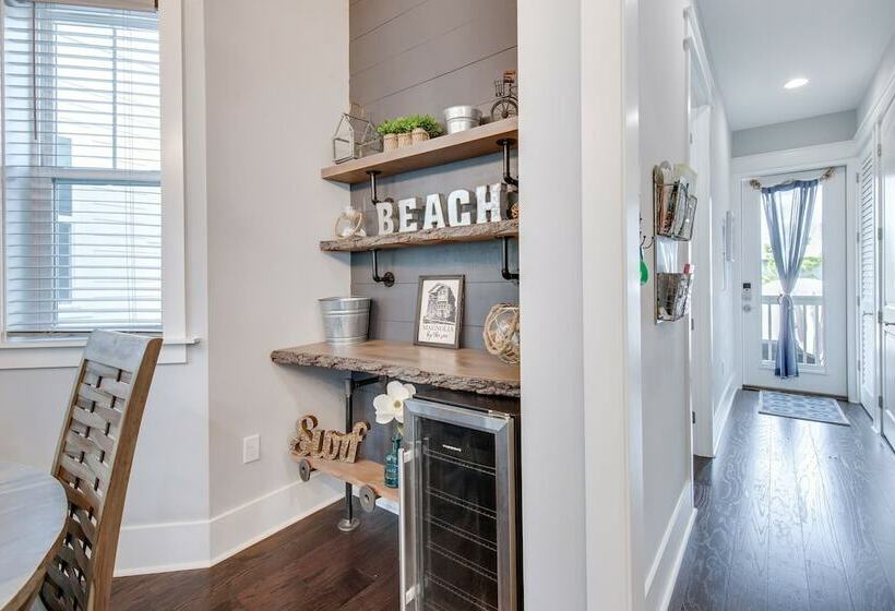 Cooper South In Naturewalk