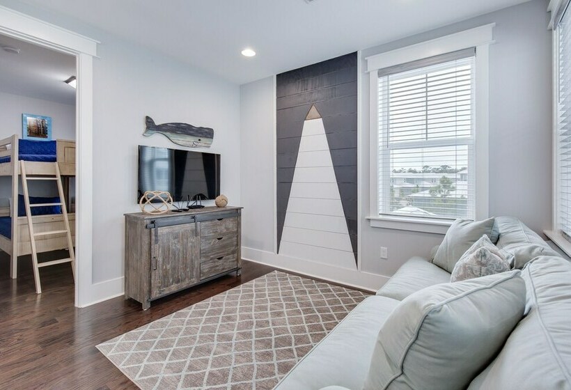 Cooper South In Naturewalk