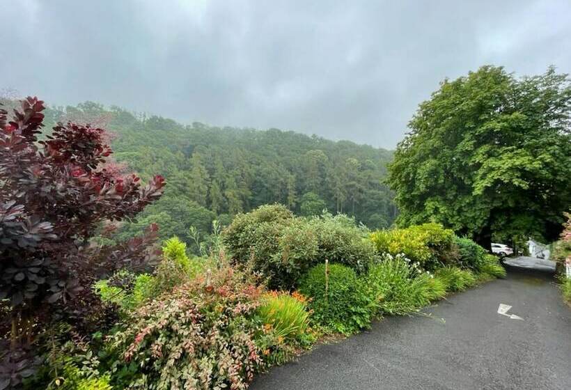 Cosy Cottage In Lynbridge, Near Lynton, Uk