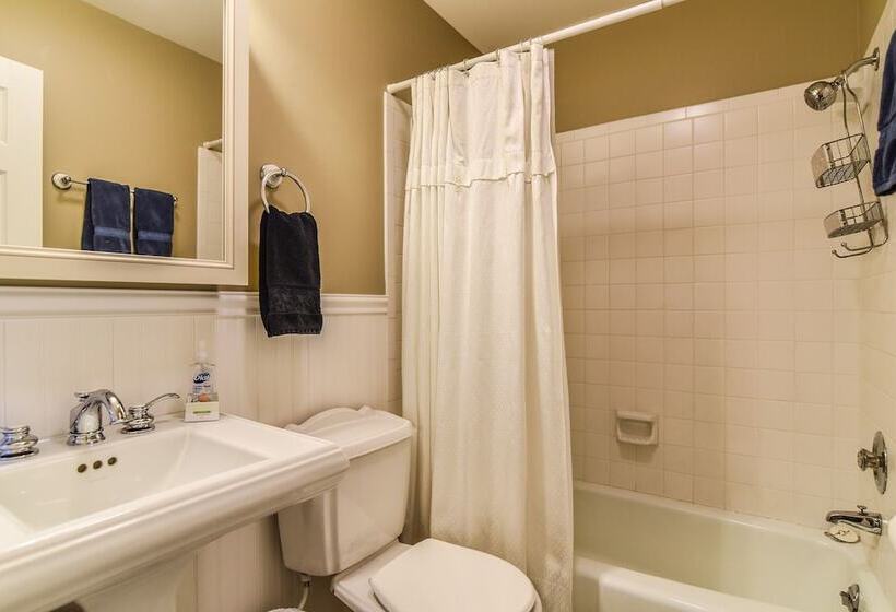 Creekside Cottage Star 5 Vacations