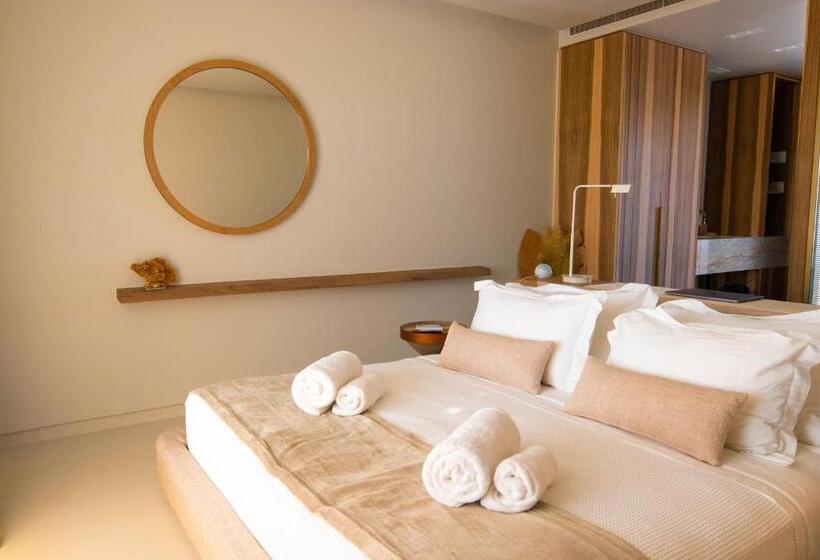 Отель Avgoustos Suites Naxos