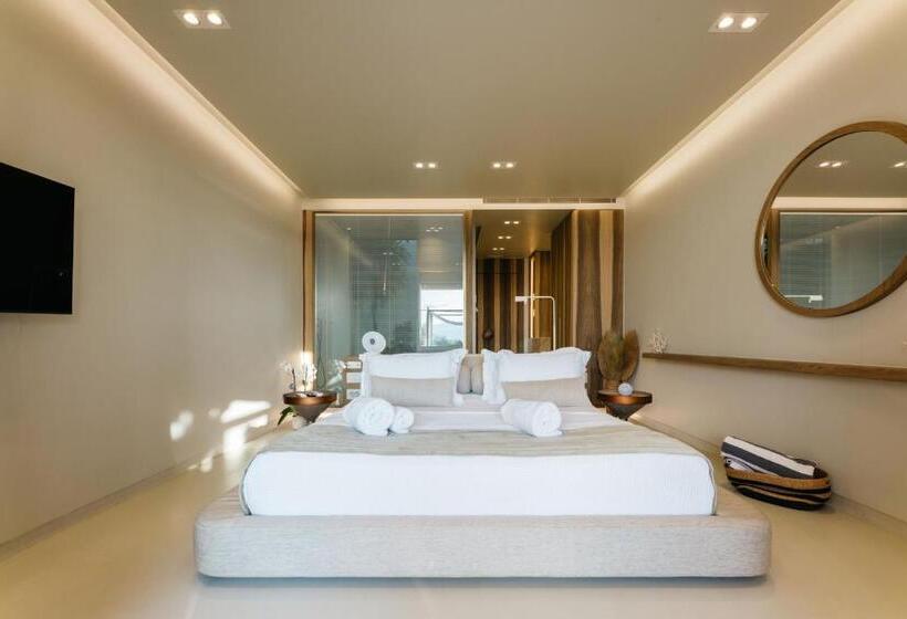 Отель Avgoustos Suites Naxos